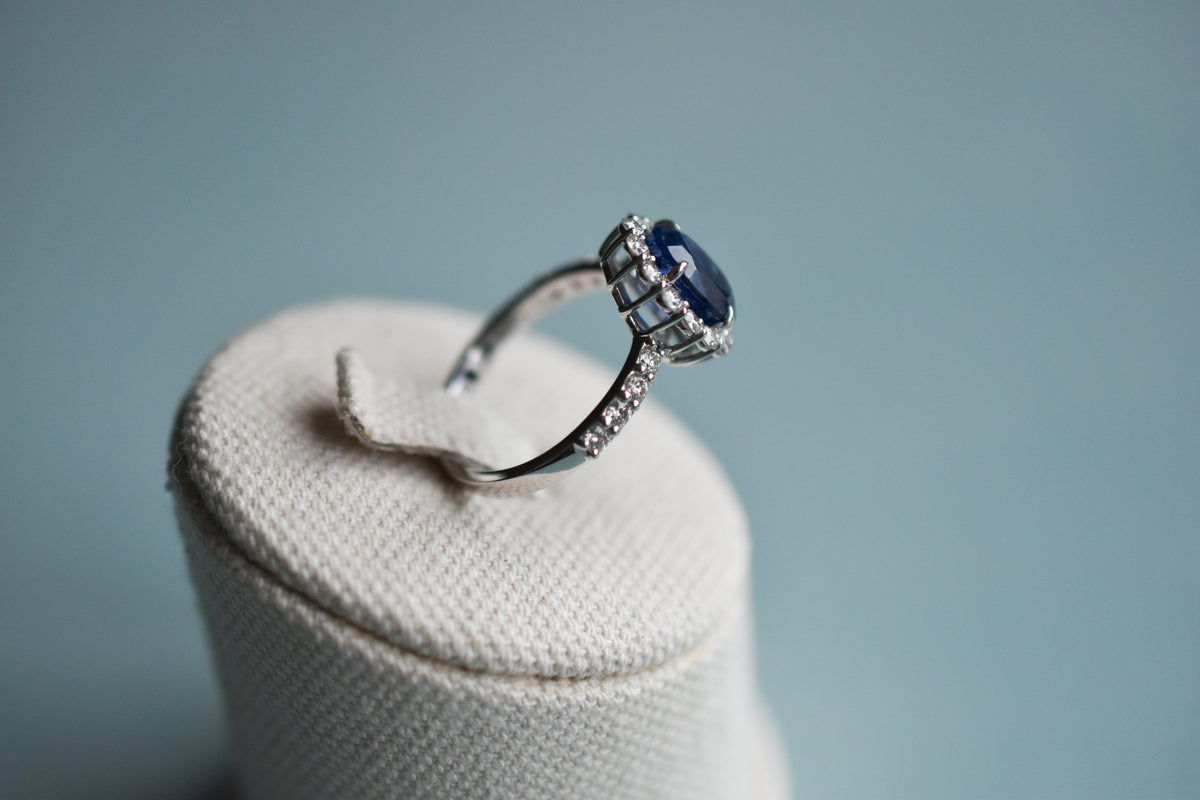 Anillo Cianita