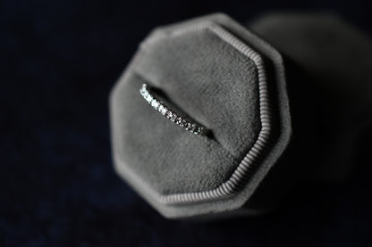 Anillo Medio cintillo